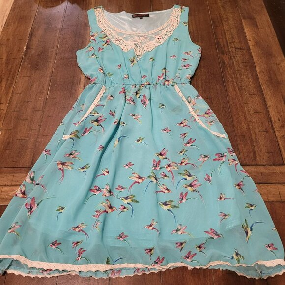 SM Wardrobe Vintage-Look Bird Print Dress With Lace Trim & Pockets size M/L - Picture 5 of 7
